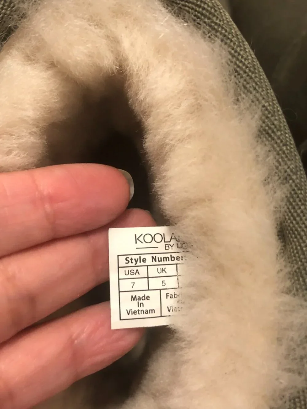 Koolaburra Olive Green Shearling Boots Size 7